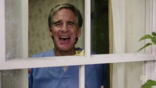 Scott Bakula Sings quotHow Did They Knowquot  Its Always Sunny In Philadelphia [upl. by Ardnahs]