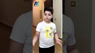 الموز يتكلو يو يو 😂 Banana speaks yo yo [upl. by Maynard]