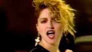 Madonna  Holiday Tradução Legendado1983 [upl. by Liemaj]