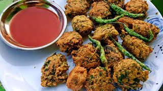 Yammy Indian Methi Pakoda with chili 🌶️shorts [upl. by Arawaj]