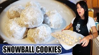 SANTAS SNOWY BALLS  Tasty Tuesday  Mexican Wedding Cookies recipe via EdgyVeg [upl. by Sharleen]