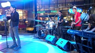 rumahsakit  kuning  Live at Piazza Gandaria City [upl. by Cotsen682]