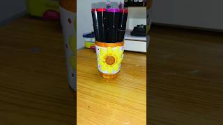 Diy mouldit clay pen holder diy moulditclayart pen stand pen holder art [upl. by Camden909]