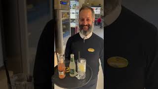 ✨È sempre un piacere servire con eleganza ed professionalità✨Cotroneo cotroneodaniele waiter [upl. by Aicelf]