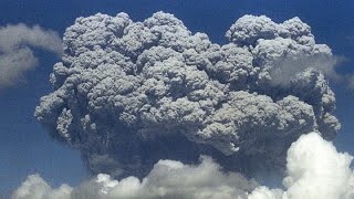 The Active Volcano in Ecuador Quilotoa [upl. by Ahselak]