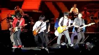 20110122  快乐天堂 滚石30 新加坡演唱会  Opening [upl. by Rother]