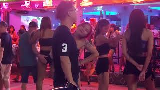 PATTAYA  SOI 6  THE LADIES FROM EXOTICA  OFFSHORE  TOMCATS  PART 4 [upl. by Yruj]