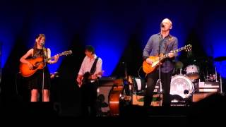 Mark Knopfler Paris Bercy 262062013  quotI dug up a diamondquot with Ruth Moody [upl. by Adnima]