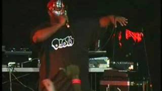 MF DOOM  GO WITH THE FLOW  GAS DRAWLS [upl. by Inaluahek]