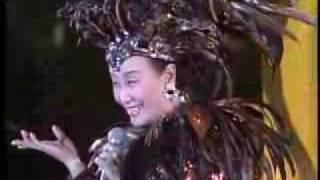 Misora Hibari Pheonix Concert 46 美空ひばり [upl. by Aketahs463]