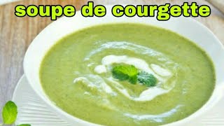 شوربة كوسة صحية soupe de courgette diététique [upl. by Akela538]