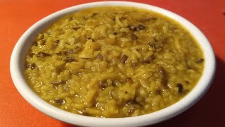 उड़द दाल की खिचड़ी बनाने का तरीका  Urad dal ki khichdi  urad dal recipe  urad dal khichdi recipe [upl. by Adabelle]