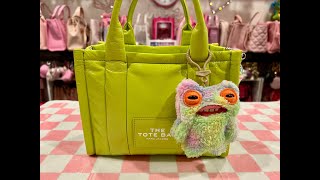 Whats in my Marc Jacobs Small Tote Bag in Acid Lime [upl. by Snashall463]