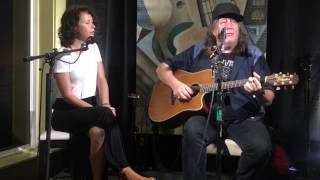 A Good Country Mile Kevn Kinney and Sarah Lee Guthrie [upl. by Alba817]