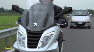 Test Peugeot Metropolis 400  Motoit [upl. by Yggep145]