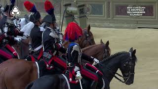 Palio 2 Luglio 2024  Il Drappello dei Carabinieri a Cavallo [upl. by Arnaldo]