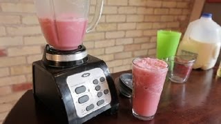 How to Make a Strawberries and Creme Frappe  Making Coffee [upl. by Lienhard299]