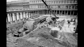 Colonnes Buren à Paris en cours de construction année1986 [upl. by Arvin]