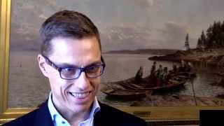 Alexander Stubb kertoo Kokoomuksesta ja ajatuksistaan HUOM Satiirivideo vuodelta 2015 [upl. by Ardena]