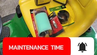 JOHN DEERE D105 OIL CHANGE 175 BRIGGS AND STRATTON ENGINE [upl. by Brown10]