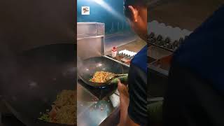 Fried rice cooking cooking foodlover friedrice friedchickenrecipe hotel  Ramnad Kitchen [upl. by Corette]