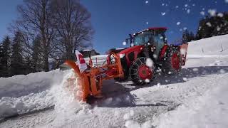 Kahlbacher MehrzweckSchneepflug DS 260 am Kubota M5 [upl. by Ezeerb159]