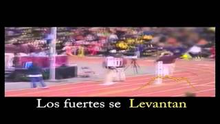 Atleta cae se levanta y gana la carrera [upl. by Flip]