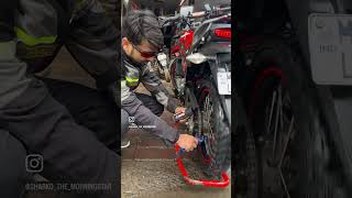 How to use Motul Chain Lube And Chain Cleaner [upl. by Mclain]