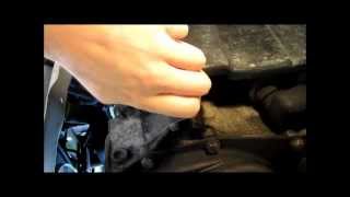 TUTO 12 faire la vidange de la boîte à vitesse Renault type JB how to change gearbox oil HD [upl. by Haida]