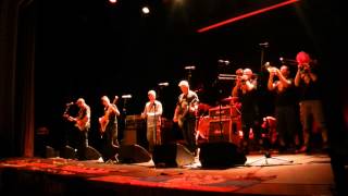 Banda Bassotti «Bandiera rossa»  «Figli della stessa rabbia»  Sala BBK Bilbao [upl. by Lenny]