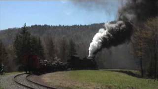 Heisler 6 at Big Cut  2006 Cass Railfan Weekend [upl. by Ennybor91]