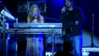 Lucie Silvas amp Antonio Orozco What Youre Made Of en directo By Pasq [upl. by Klemperer151]