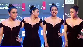 Kajol Purposely 🔥 Flaunts Her Huge 🥵 Cleavage By Bending In Deep Neck Gown [upl. by Analed]