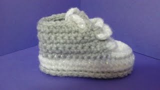 p1 How to crochet My easy new born baby converse style slippers [upl. by Llenroc]