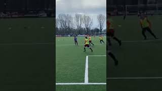 Samenspel wat een schot AZ voetbalschool voetbal schot legend [upl. by Ilzel]