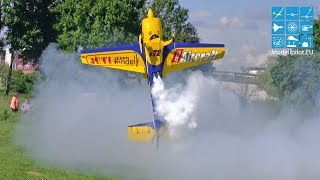 EXTREME 3D EXTRA 330SC AEROBATIC FLIGHT GERNOT BRUCKMANN MULTIPLEX AIRSHOW 2017 [upl. by Ylim732]