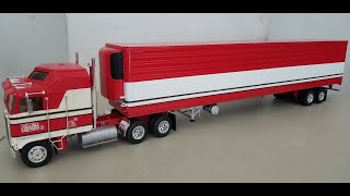 Moebius Great Dane reefer trailer 125 scale  Part 2 Build and Review into BJ and the Bear trailer [upl. by Naghem505]