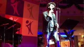 Francesco Renga Impressioni di Settembre LIVE PianoampVoce [upl. by Aicirtac]