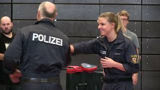 Deeskalationstraining Enkenbach Alsenborn [upl. by Moreta]