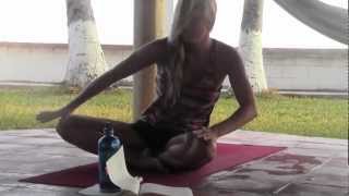 Cyd Gurvich Yoga Teacher Shreds in El Salvador [upl. by Imar]