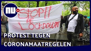 Meer dan honderd mensen protesteren in Den Haag tegen coronamaatregelen  NUnl [upl. by Gun565]