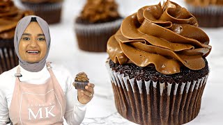 Incredibly moist CHOCOLATE CUPCAKES [upl. by Doersten]