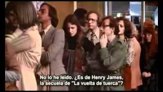 Annie Hall  Escena en el Cine con aparición de McLuhan Sub Esp [upl. by Ahsiatal]