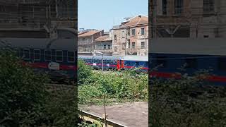 Intercity notte Milano CentraleSiracusa in transito alla stazione di Battipaglia [upl. by Aramak]