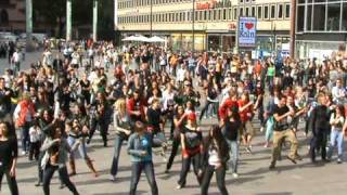 Flashmob Köln 290809 Thriller Michael Jackson [upl. by Adnert85]