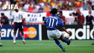 Ronaldinhos Free Kick Goal v England  2002 FIFA World Cup [upl. by Garry]