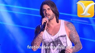 Melendi  Cierra los ojos  Festival de Viña del Mar 2014 HD [upl. by Steck954]