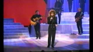 Reba in concert Medley [upl. by Kawai241]