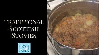 Traditional Scottish Stovies Recipe amp Cook with me [upl. by Nitsud]