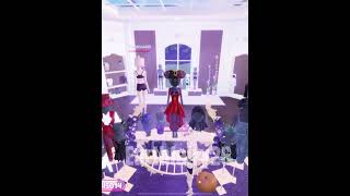 Tolling as a mannequin in dress to impresstrending troll mannequin roblox dresstoimpress [upl. by Tips]